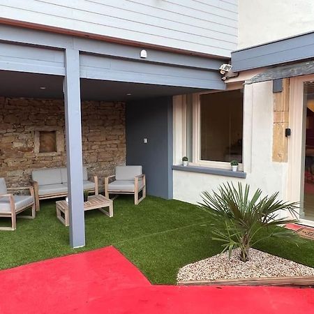 Suite Cosy Au Coeur De Vinzelles Proche Macon Tout Equipe Avec Salon D'Exterieur Eksteriør billede