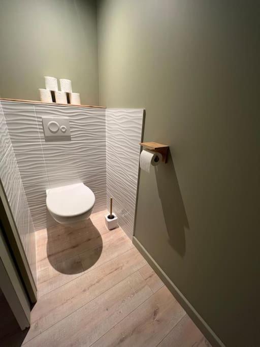 Suite Cosy Au Coeur De Vinzelles Proche Macon Tout Equipe Avec Salon D'Exterieur Eksteriør billede